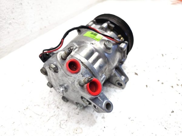 2002-2005 Jeep Liberty Ac Compressor Air Conditioner Pump Assembly Oem 3.7L — photo 5
