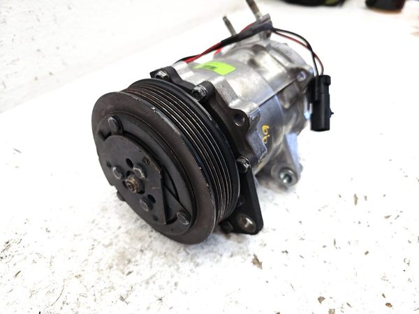 2002-2005 Jeep Liberty Ac Compressor Air Conditioner Pump Assembly Oem 3.7L — photo 7