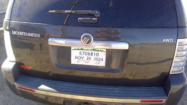 2007 Mercury Mountaineer Trunk/decklid/hatch/tailgate Charcoal G5 Big Dent Rust — photo 6