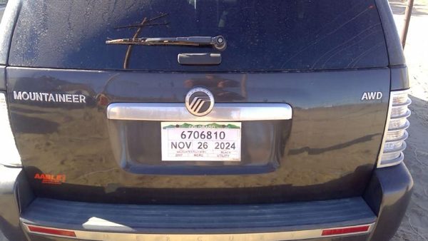 2007 Mercury Mountaineer Trunk/decklid/hatch/tailgate Charcoal G5 Big Dent Rust — photo 1