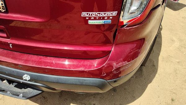 2014 Ford Explorer Trunk/decklid/hatch/tailgate Ruby Red Rr Dented — photo 5