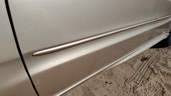 03-05 Grand Am Driver Left Front Moulding From Door Trim 33U Champagne Beige — photo 3