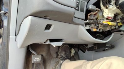 98-03 Toyota Sienna Lower Dash Under Column Knee Bolster Trim Panel Oem Gray 11