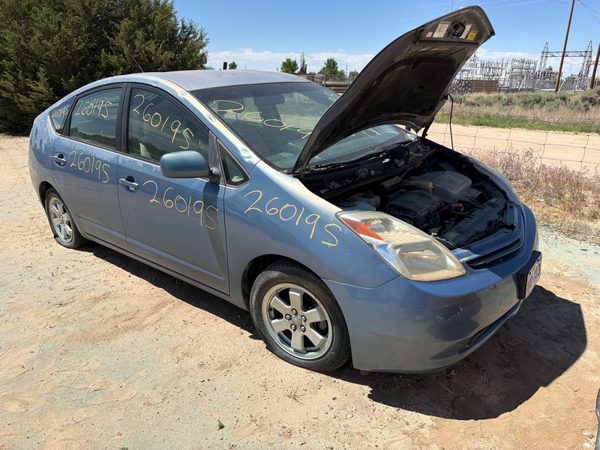 2005 Toyota Prius Ignition Coil/ignitor 1.5L Hybrid — photo 1
