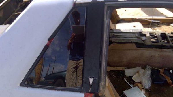 1984 Pontiac Fiero Quarter Glass/window RH Passenger Right Rear Glass Back Side — photo 2