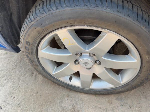 2004-2007 Saturn Vue Redline 18" Wheel Oem Factory 7 Spoke Rim Pz3 #2 09595481 — photo 4
