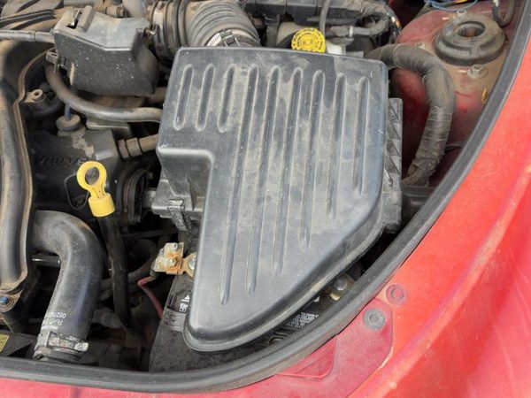 06-10 Pt Cruiser Complete Air Intake Cleaner Filter Box Housing With Tube 2.4L — photo 5