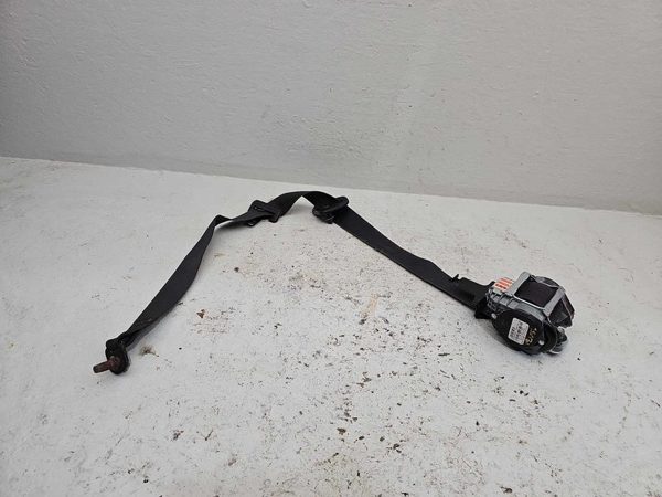 09-12 Gmc Canyon Driver Left Front Seat Belt Retractor Oem Shoulder Ebony 19J — photo 1