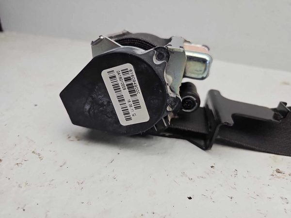 09-12 Gmc Canyon Driver Left Front Seat Belt Retractor Oem Shoulder Ebony 19J — photo 15