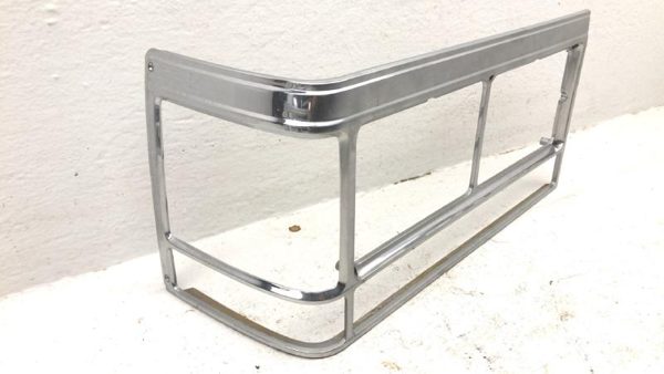 1980-1984 Deville Sedan Passenger Right Chrome Trim Around Headlight Oem Door — photo 7
