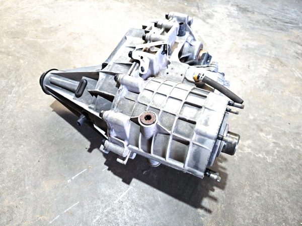 1999 Chevy Suburban Transfer Case Assembly Oem 4X4 4Wd Tcase Electric Shift — photo 4