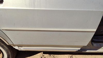 83-87 Grand Marquis Passenger Right Rear Middle Moulding From Door Oem Back Trim