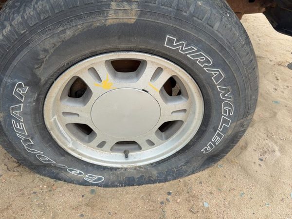 1992-1999 Chevy Silverado 1500 16" Aluminum Wheel Oem Factory Rim #1 12360532 — photo 2