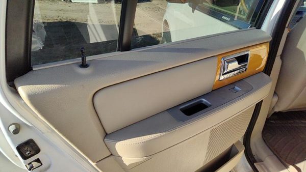 07-10 Lincoln Navigator Driver Left Rear Door Trim Panel With Switches Back Tan — photo 3
