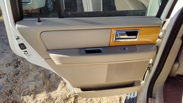 07-10 Lincoln Navigator Driver Left Rear Door Trim Panel With Switches Back Tan — photo 1