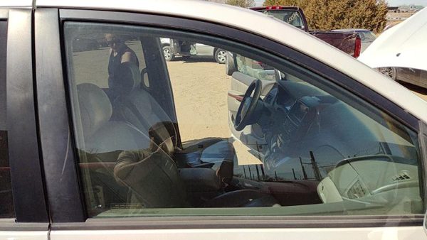 2004-2010 Toyota Sienna Passenger Right Front Side Window Door Glass Oem — photo 2