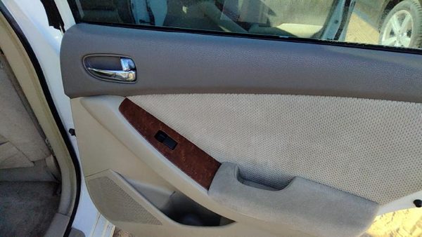 07-09 Altima Passenger Right Rear Door Trim Panel With Switches Back Blond C — photo 4