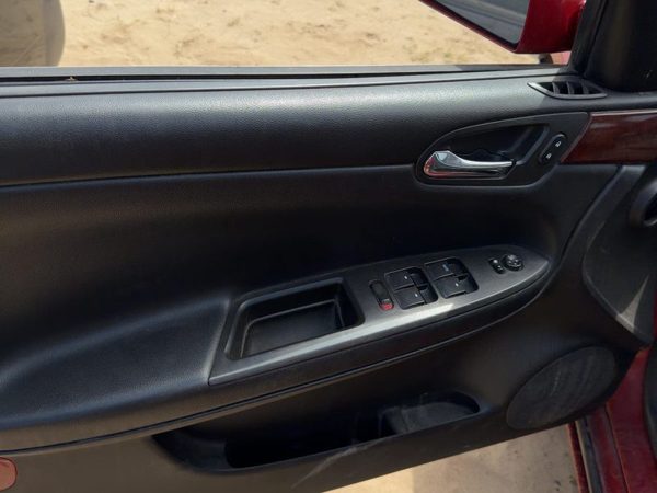08 Impala Driver Left Front Door Trim Panel With Master Switch Sport Ebony 19C — photo 3