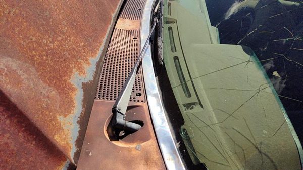 1988 Ford F150 Wiper Arm — photo 4
