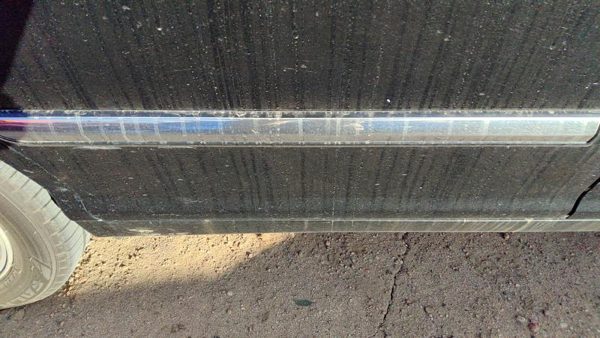 04-05 Xg350 Passenger Right Rear Moulding From Door Back Trim Strip Black — photo 3