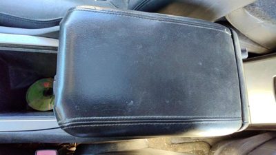 2007-2012 Gmc Acadia Center Console Lid Only Oem Arm Rest Fold Down Black