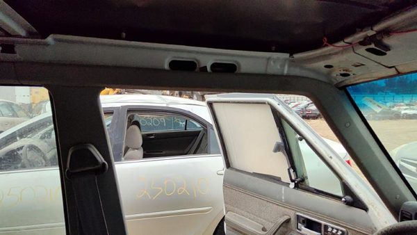 84-96 Jeep Cherokee Driver Left A Pillar Trim Windshield Post Panel Oem Gray — photo 1