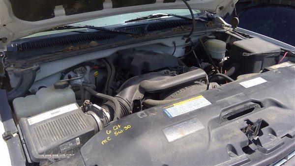 1999 Chevrolet Silverado 2500 — vehicle photo 3