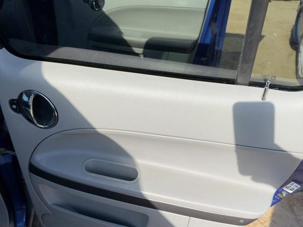 06-08 Hhr Passenger Right Rear Door Trim Panel With Switches Ls Lt 4Dr Gray 14B — photo 2