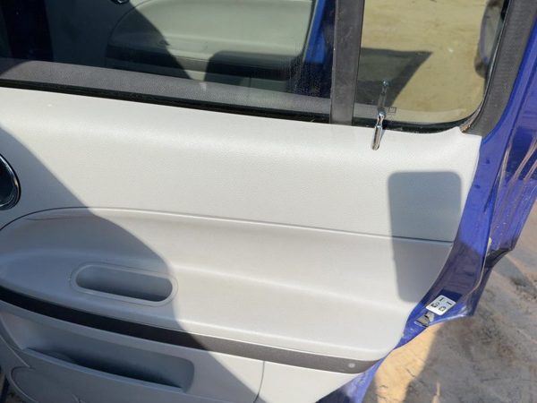 06-08 Hhr Passenger Right Rear Door Trim Panel With Switches Ls Lt 4Dr Gray 14B — photo 7