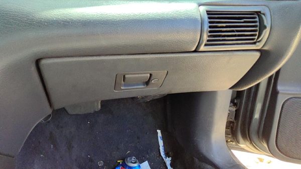 2001-2004 Ford Mustang Glove Box Assembly Complete Door With Latch Oem Black 9W — photo 2
