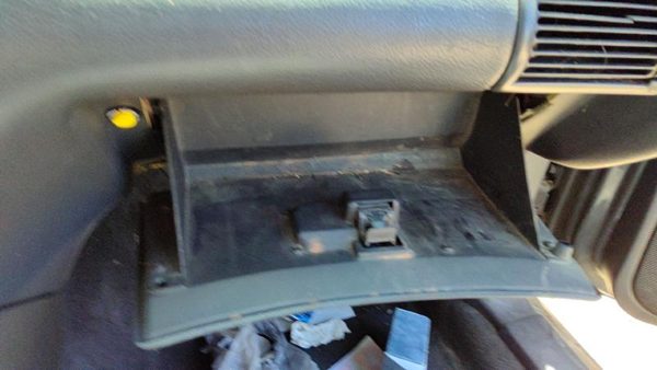 2001-2004 Ford Mustang Glove Box Assembly Complete Door With Latch Oem Black 9W — photo 4