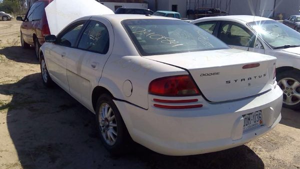2006 Dodge Stratus — vehicle photo 6