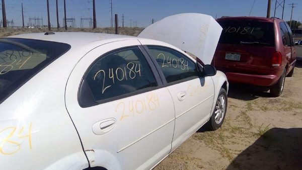 2006 Dodge Stratus — vehicle photo 9
